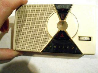 Vintage Philco Model T - 7 - 126 Transistor Radio