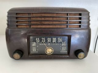 Vintage General Electric Ge Radio Model 200 Bakelite Circa 1940s Doesn’t Play