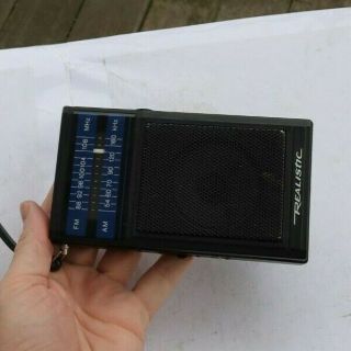 RARE Vintage Realistic AM FM Transistor Pocket Radio 12 - 724 Great Shape 3