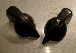 Vintage Pair Bakelite 1 1/4 " Dia 1/4 " Shaft Chicken Head Control Knobs