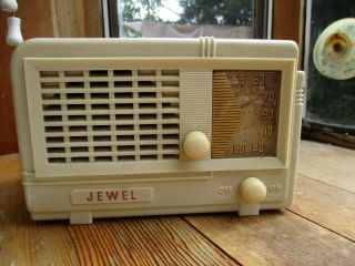 Vintage Jewel Tube Radio Model 955