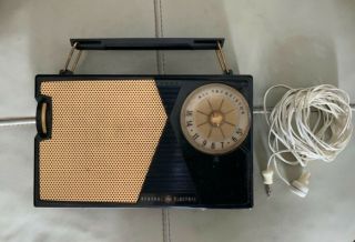 Vintage General Electric Ge All Transistor Radio - Black/gold -