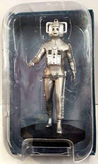 Cyberman " The Invasion " Doctor Who Painted Resin Figurines (21)