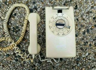 Vintage 1960s Western Electric A/b 554 12 - 61 Light Brown Rotary Dial Wall Phone