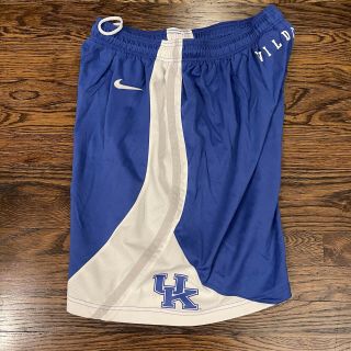 Men’s Nike Kentucky Wildcat Authentic Team Basketball Shorts Size Xxl Uk