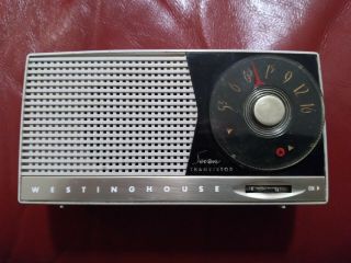 1957 Westinghouse H617p7 Early Transistor Radio