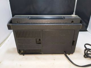 General Electric AM FM Radio,  Integrated Circuit To Wait Power Vintage Item 3