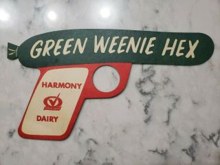 Vintage 1960s Pittsburgh Pirates Green Weenie Hex Cardboard Gun
