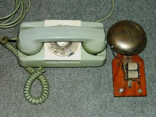 Vintage Starlite Gte American Electric Avocado Green Rotary Telephone & Bell