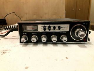 Midland Internation Model 77 - 883 Cb Radio
