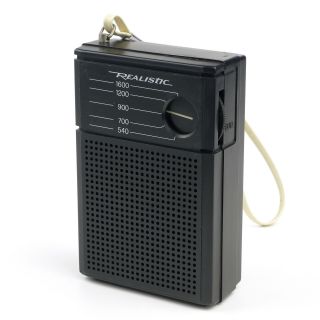 Vintage Realistic Portable Pocket Am Radio 12 - 201