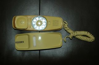 1976 Western Electric Trimline Yellow Rotary Dial Desktop Telephone