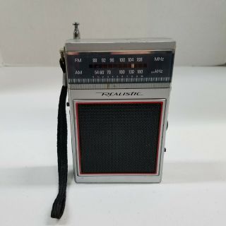 Vintage Realistic Model 12 - 719 Am/fm Transistor Radio Shack