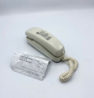 Southwestern Bell Freedom Phone Sleekline Telephone Fc2556am Almond