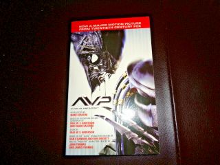 Avp Aliens Vs Predator 1st Movie Novelization 2004 Nm,  Cerasini Sci - Fi Horror