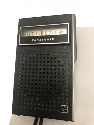 Vintage Panasonic Transistor Radio Model R - 1070.  W/battery