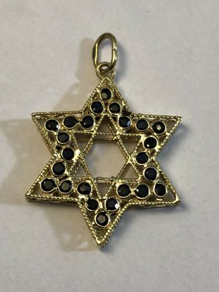 Vintage Star Of David 18K Yellow Gold Pendant With 50 Blue Sapphires 2
