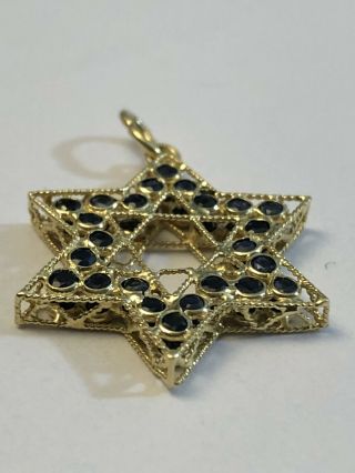Vintage Star Of David 18K Yellow Gold Pendant With 50 Blue Sapphires 3