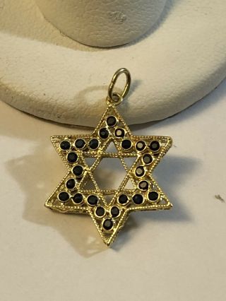 Vintage Star Of David 18K Yellow Gold Pendant With 50 Blue Sapphires 4