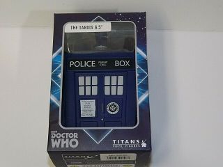 Bbc Doctor Who Titans Vinyl Figure The Tardis 6.  5 "