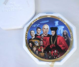 Star Trek Next Generation Episodes Collector Plate: Encounter At Farpoint 1994