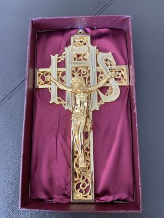 Vintage Heavy Brass Gold Tone Metal Religious Cross Crucifix