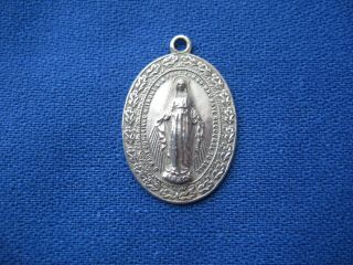 Large Vintage Sterling Silver Catholic Miraculous Medal Pendant Detailing
