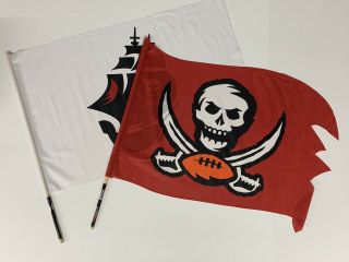 Tampa Bay Buccaneers Red & White Battle Flags Miller Lite Red Lobster 29”x18.  5”