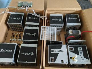 Knc Neptune (10 Cubes) Bitcoin Asic Miner 670 Gh/s / 1 Controller / 4 Cables,