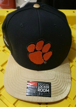 Clemson Tigers College Football 2016 National Champions Official Locker Room Hat