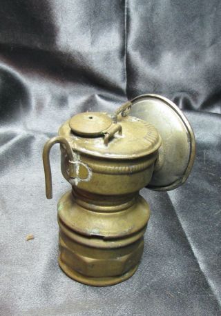 Vintage UNIVERSAL LAMP CO.  AUTO - LITE Brass Carbide Coal Miner ' s Lamp 3