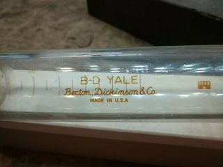 HUGE Vintage Becton Dickinson B.  D.  Yale 100cc Glass Syringe Medical Dental NR 2
