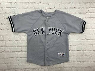 Vintage Majestic Kids Medium York Yankees Derek Jeter 2 Sewn Gray Jersey