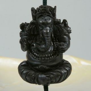 Hindu God Ganesha Arang Black Wood Focal Bead Pendant Carving Sculpture 14.  60 G
