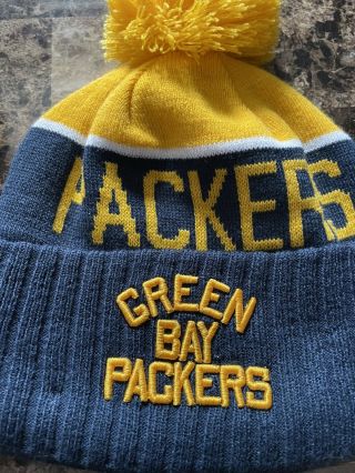 Era Nfl Green Bay Packers On Field Sideline Beanie Winter Pom Knit Cap Hat