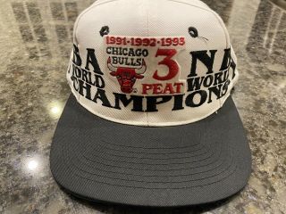 Vintage Chicago Bulls 1993 3 - Peat Championship Hat