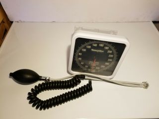 Welch Allyn Blood Pressure Sphygmomanometer Bp Wall Swivel Mount Flexiport