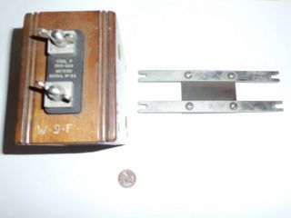 Vintage Coil F 300 - 600 Meters Serial No.  36 In Wooden Case C/w Connecting Bars