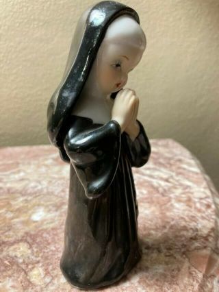 RARE Vintage Nun Figurine in Black Charming Catholic Nostalgia - 1940 ' s 3