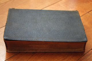 Antique Leather Holy Bible Thomas Nelson c.  1890 Large Print 2
