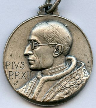 Italy Vatican Religious Pope Pius Xii Rome 1950 Medal Pendant 25mm 8gr