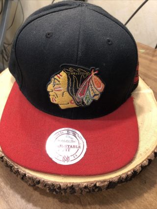 Chicago Blackhawks Mitchell & Ness Snapback Adjustable Hat Cap Black Vintage Nhl