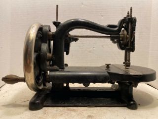 Early Patd 1872 Chas.  Raymond Cast Iron Sewing Machine 2