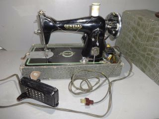Vintage General Precision Built Sewing Machine W/ Carrying Case Japan
