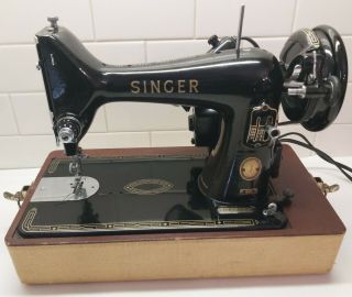 Vintage Singer 99k Electric Sewing Machine With Light Foot Control And Case