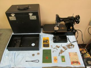 1950 Singer Featherweight 221 Centennial Badge Sewing Machine W/case Attachments