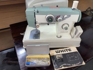 Whote Sewing Machine 816 With Built In Case