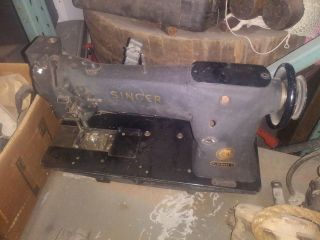 Singer 111w151 Heavy Duty Sewing Machine,  Needs Belt