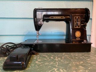 Singer 301a Slant Needle Heavy Duty Sewing Machine 1954