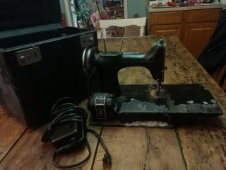 1936 Rare Vtg Singer Portable Sewing Machine 221 Featherweight Ae217708